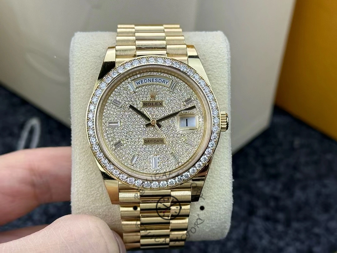 Rolex Day-Date 40 18K Yellow Gold, Diamond Pav?? Dial, Diamond M228348rbr 0037