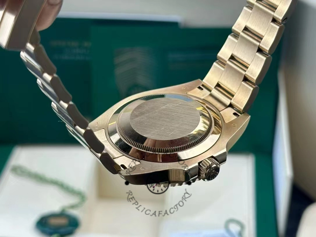 Rolex Submariner 126618LB