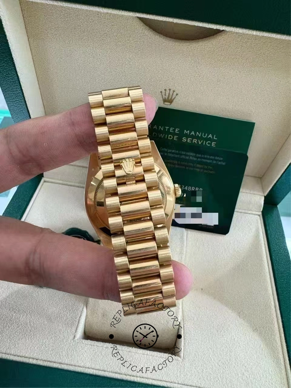 Rolex Day Date 40 18K Yellow Gold, Green Dial, Diamond Bezel M228348RBR 0040